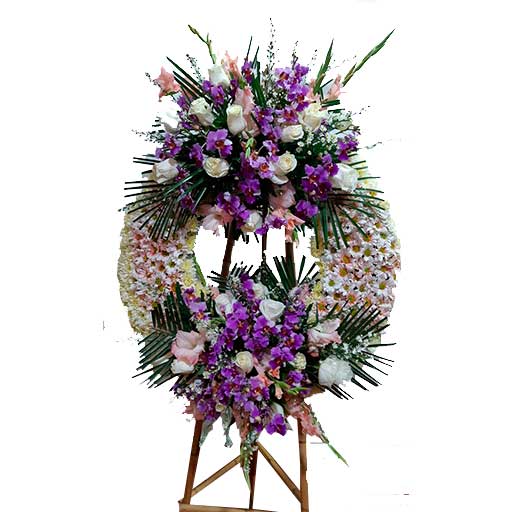 Corona Funebre con flores Fucsias_Floristeria-Flores-Cali-es-Cali