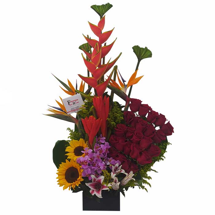 arreglo-floral-con-rosas-Floristerias-en-cali