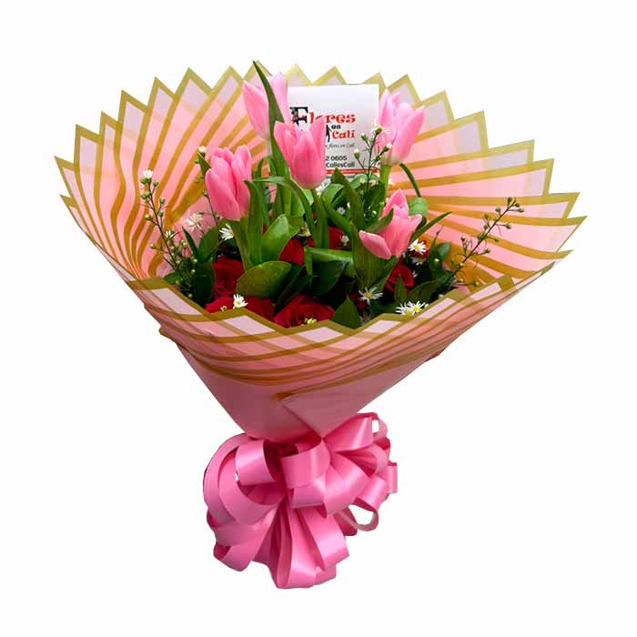 Tulipanes-Rosados-Con-Rosas-Rojas-en-Cali
