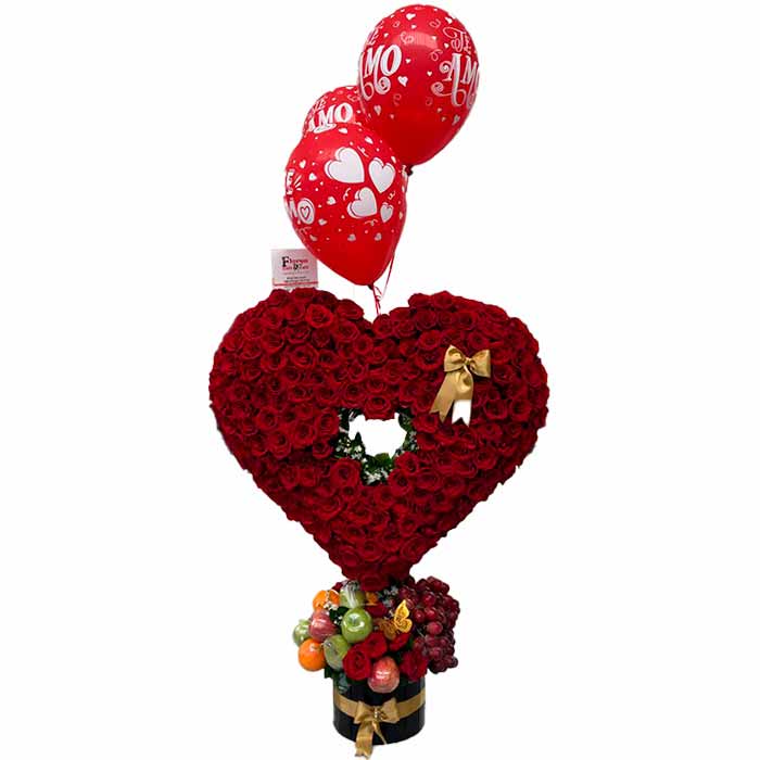 Corazon con Frutas y globos en Cali